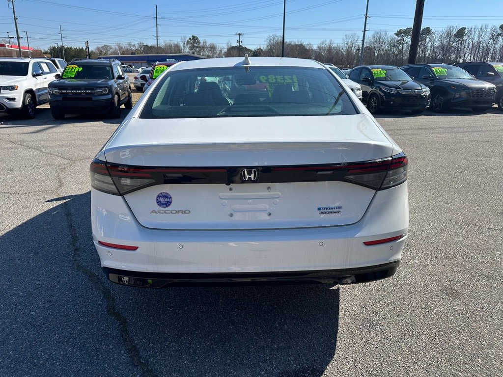 Used 2024 Honda Accord Touring image 4