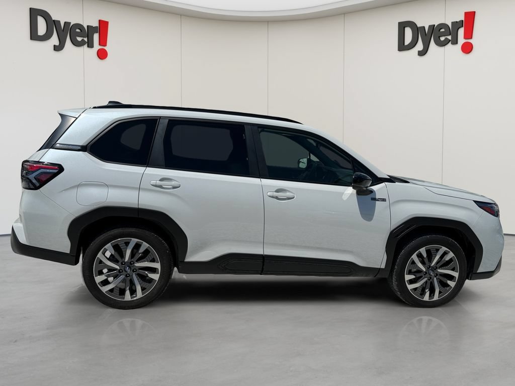 Used 2025 Subaru Forester Touring AWD/4WD image 6