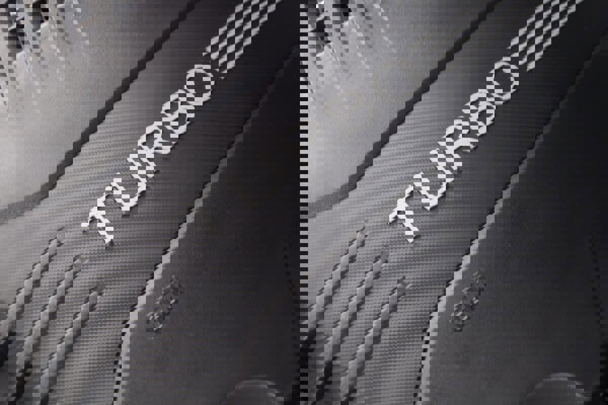 Used 2024 Genesis G70 3.3T Advanced image 24