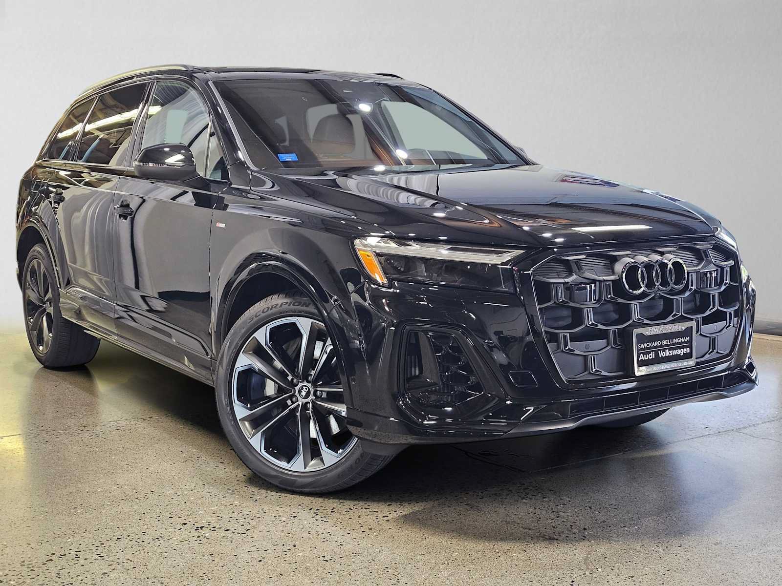 New 2026 Audi Q7 Premium Plus AWD/4WD image 1