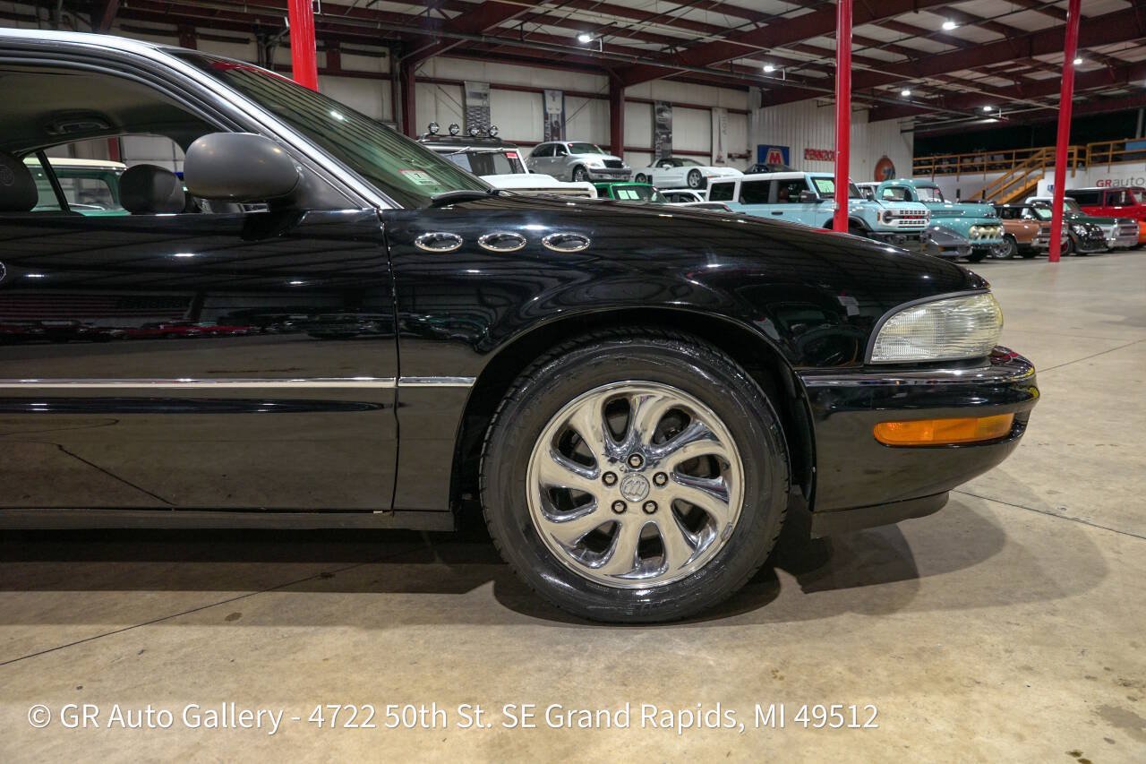 Used 2005 Buick Park Avenue Ultra FWD image 11