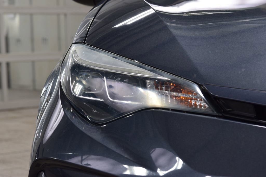 Used 2018 Toyota Corolla SE image 12