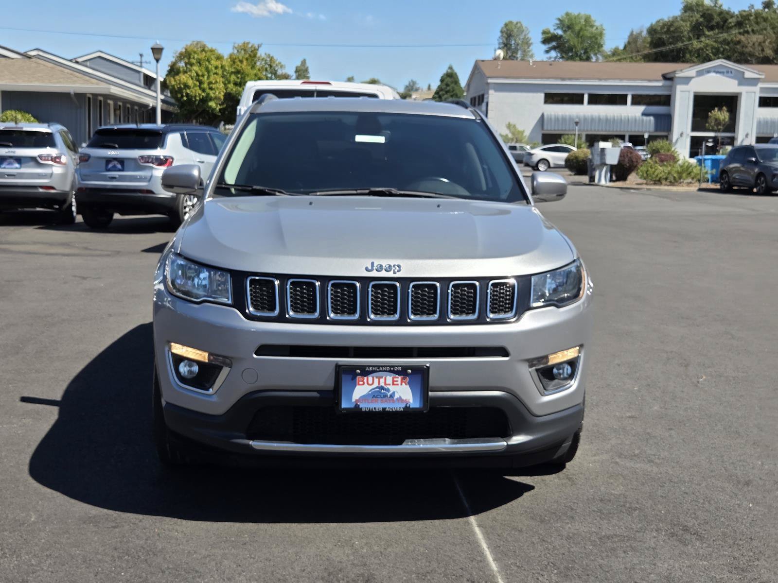 Used 2020 Jeep Compass Limited FWD image 2