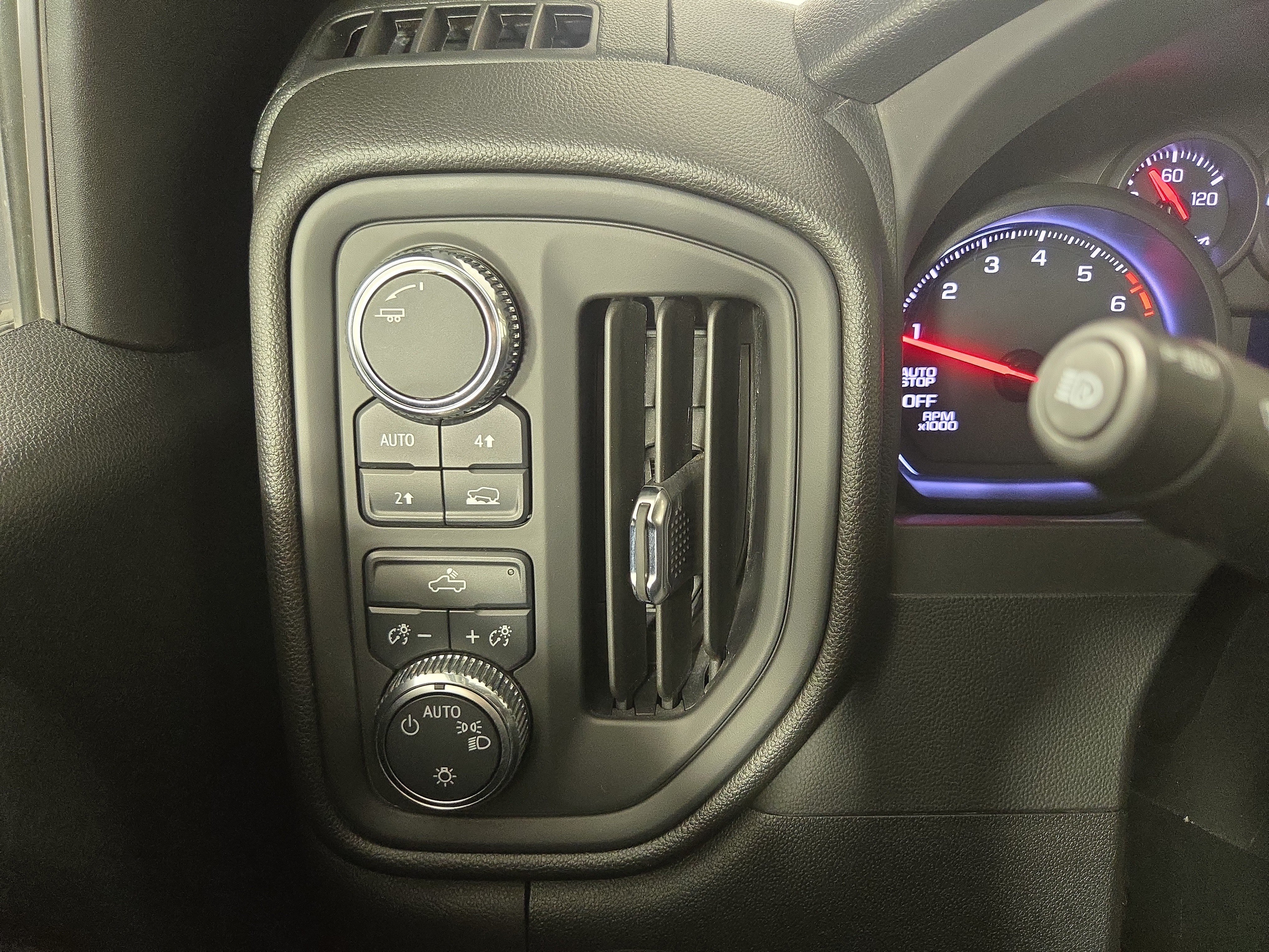 Certified 2024 GMC Sierra 1500 Pro w/ Pro Value Package AWD/4WD image 28