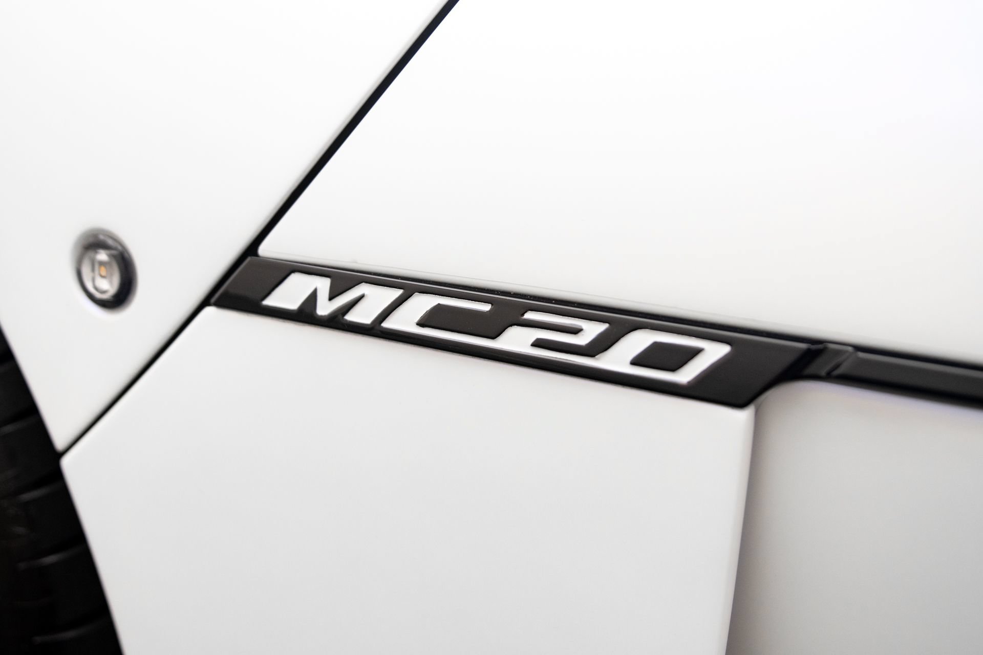 Used 2022 Maserati MC20 Coupe RWD image 43