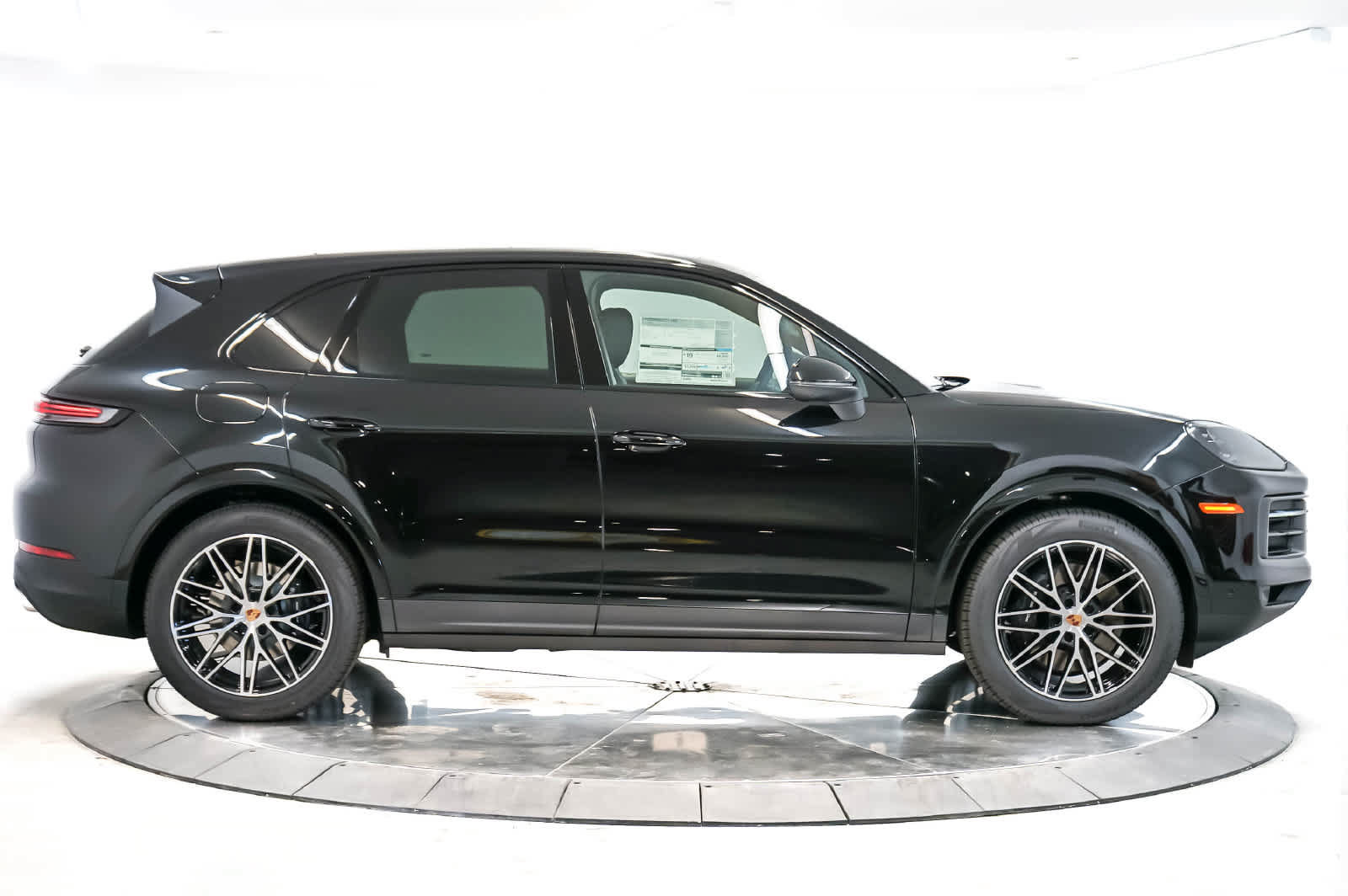 New 2026 Porsche Cayenne AWD/4WD image 8