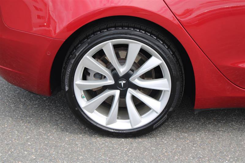 Used 2019 Tesla Model 3 Mid Range RWD image 9