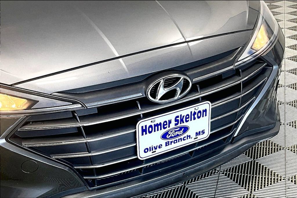 Used 2019 Hyundai Elantra SE image 29
