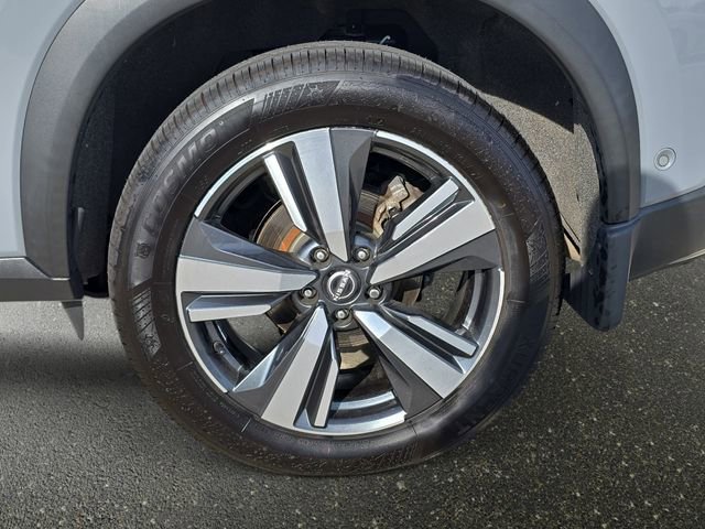 Used 2022 Nissan Rogue Platinum image 37