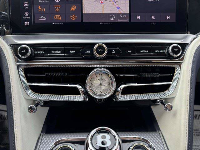 Used 2023 Bentley Flying Spur W12 AWD/4WD image 34
