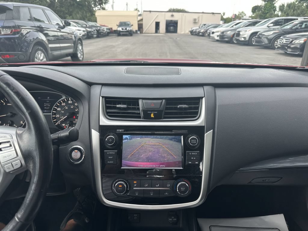 Used 2018 Nissan Altima 2.5 SR w/ SR Special Edition FWD image 9