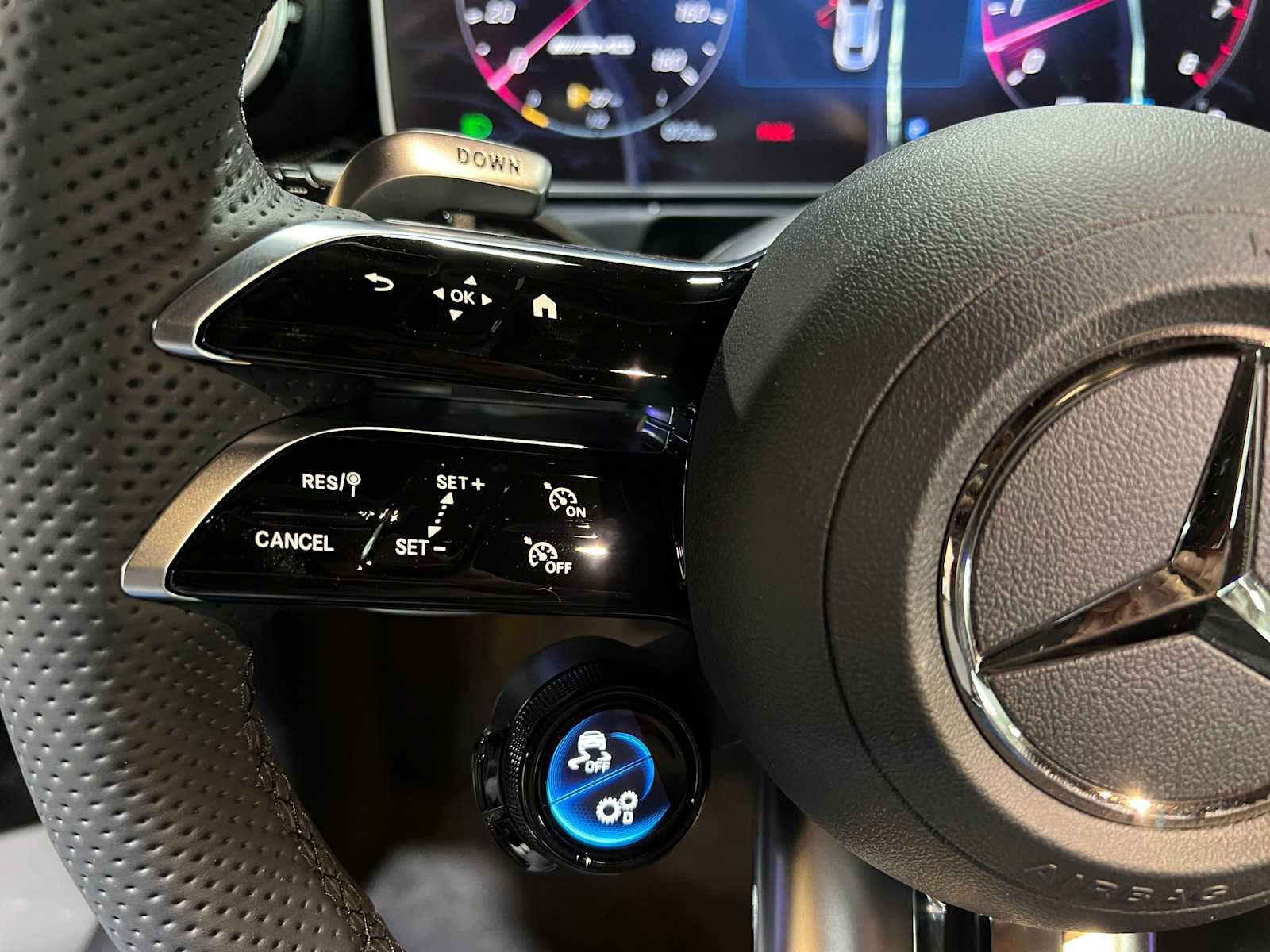 New 2026 Mercedes-Benz CLE 53 AMG 4MATIC Coupe image 24