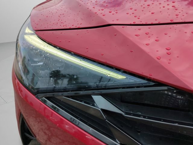 Certified 2023 Hyundai Elantra Limited FWD image 31