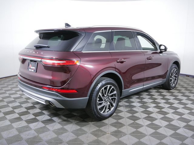 Used 2021 Lincoln Corsair AWD w/ Equipment Group 101A image 9