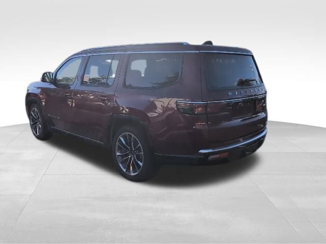Used 2024 Jeep Wagoneer Series III w/ Premium Group I image 4