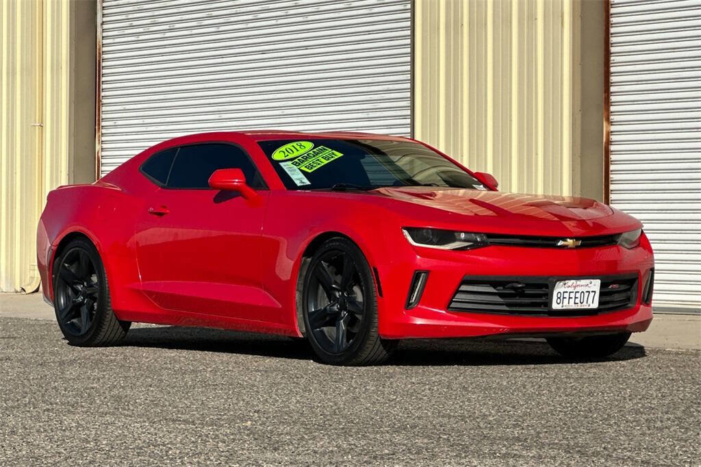 Used 2018 Chevrolet Camaro LT w/ RS Package image 8