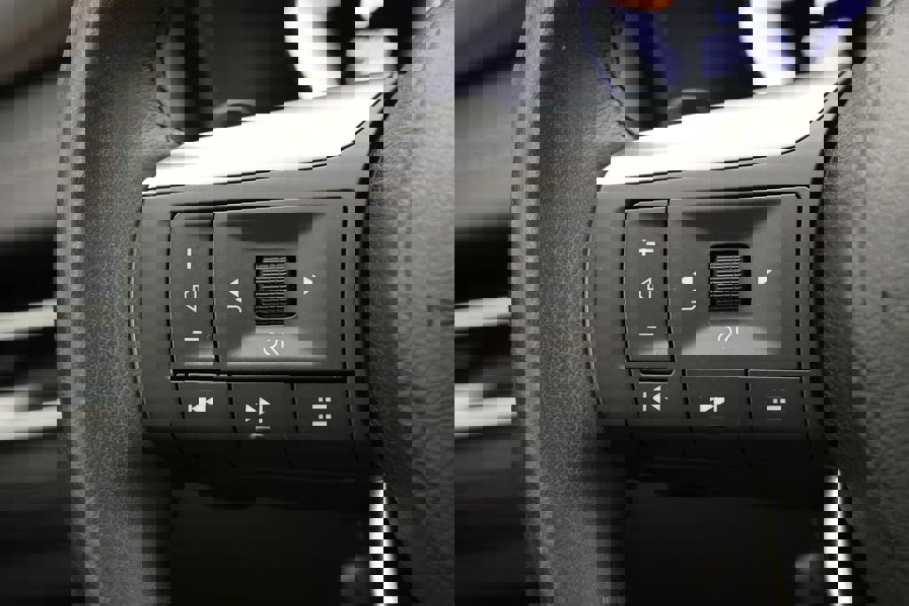 Used 2023 INFINITI QX60 Luxe w/ Cargo Package image 20