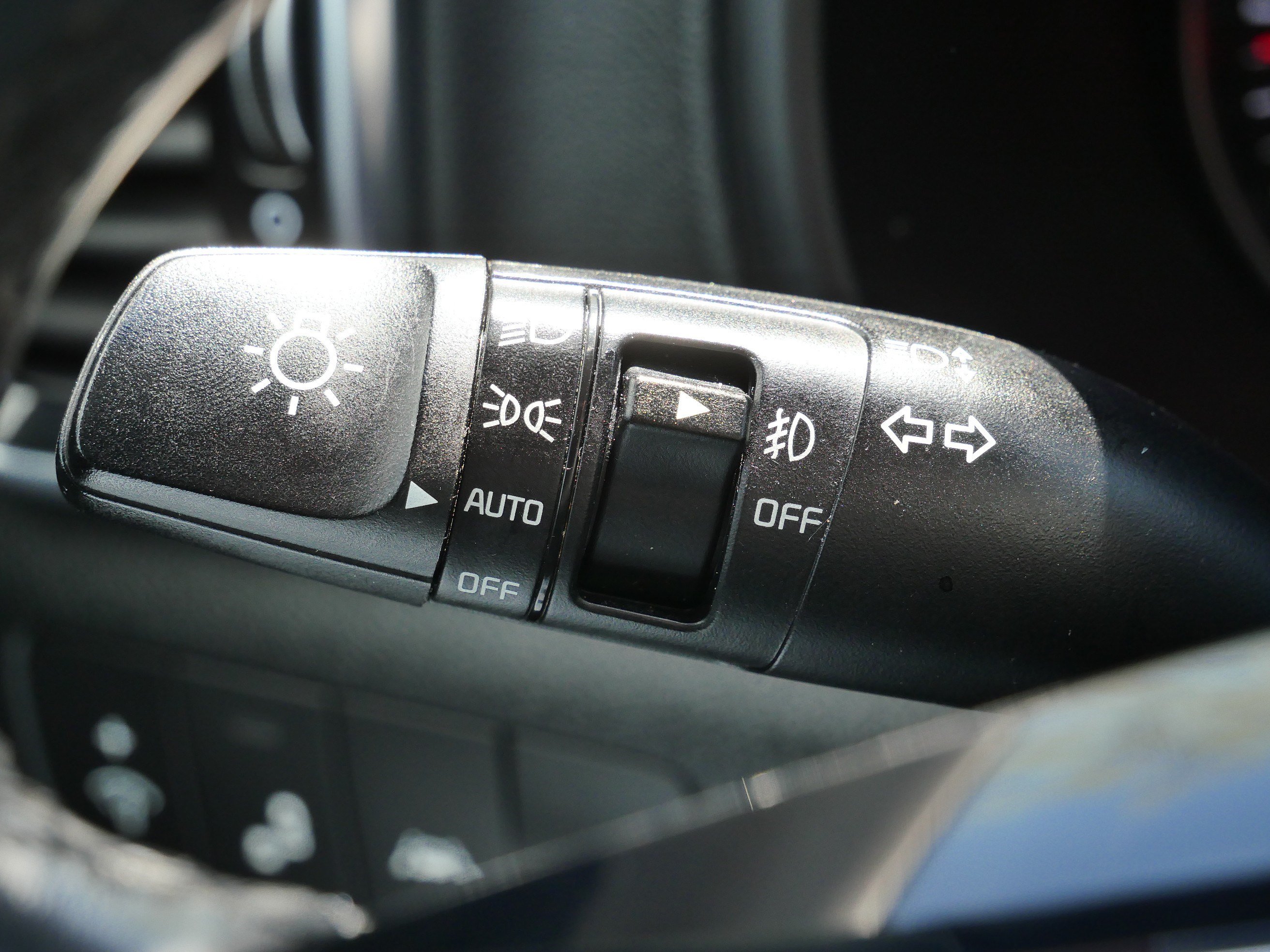 Used 2021 Kia Sportage EX AWD/4WD image 34