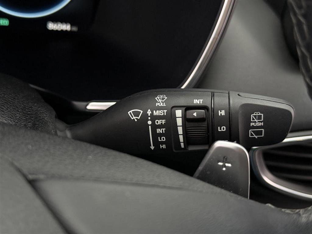 Used 2023 Hyundai Santa Fe SEL Premium image 19