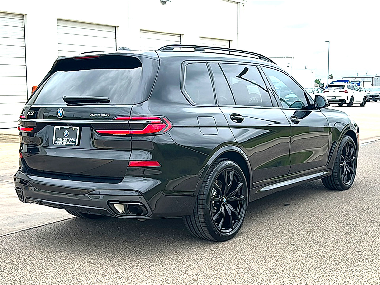 Used 2024 BMW X7 xDrive40i w/ Executive Package AWD/4WD image 8