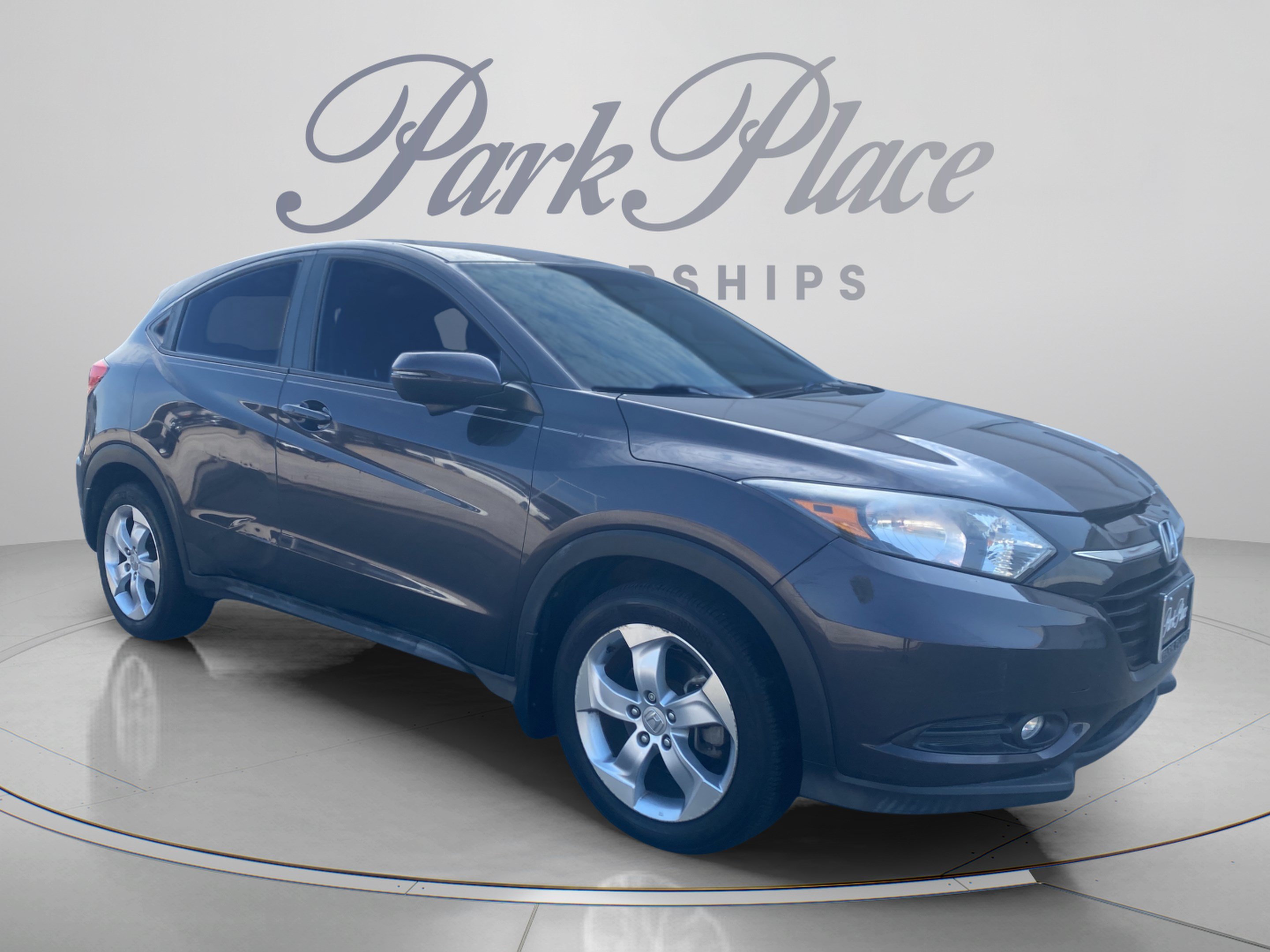 Used 2016 Honda HR-V EX image 8