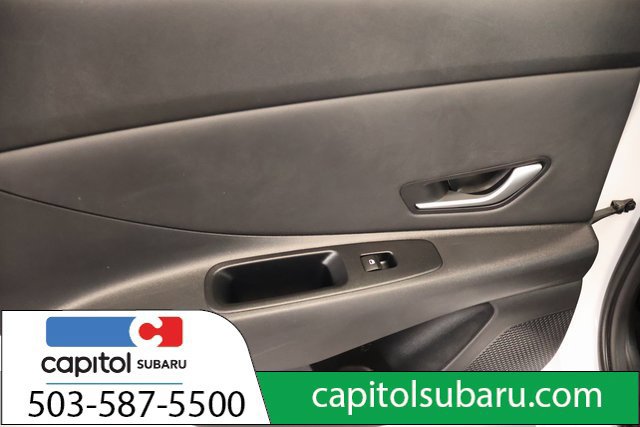 Used 2024 Hyundai Elantra Limited FWD image 33