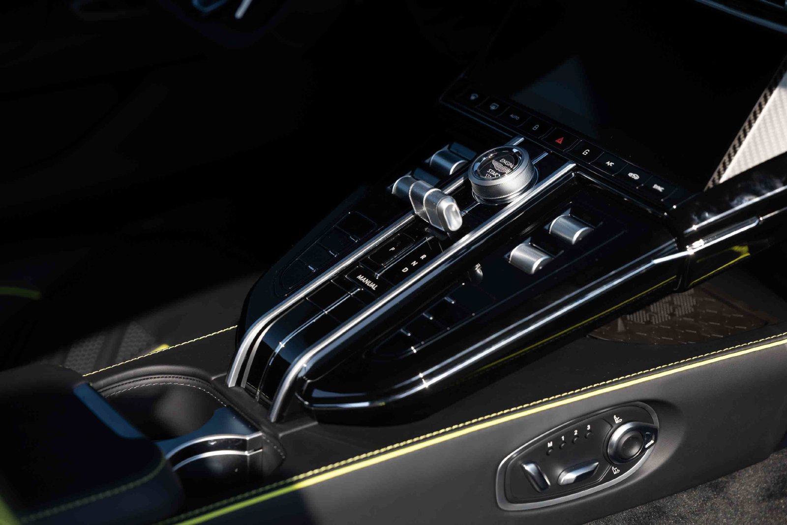 New 2026 Aston Martin V8 Vantage S RWD image 24