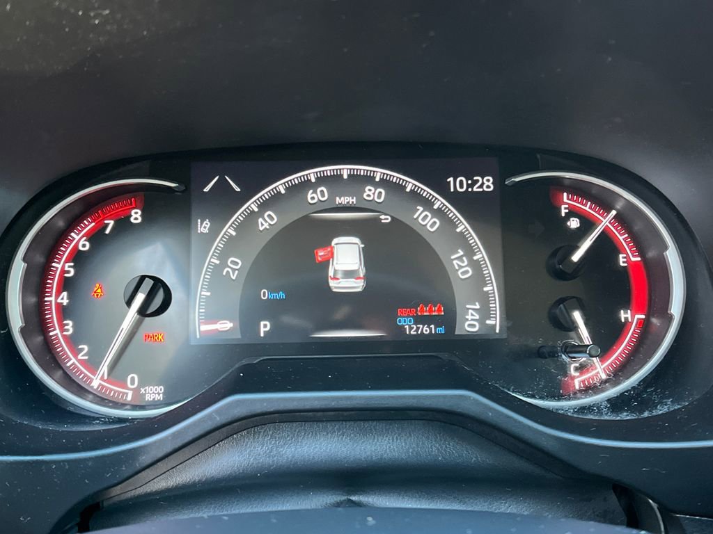 Used 2024 Toyota RAV4 LE image 15