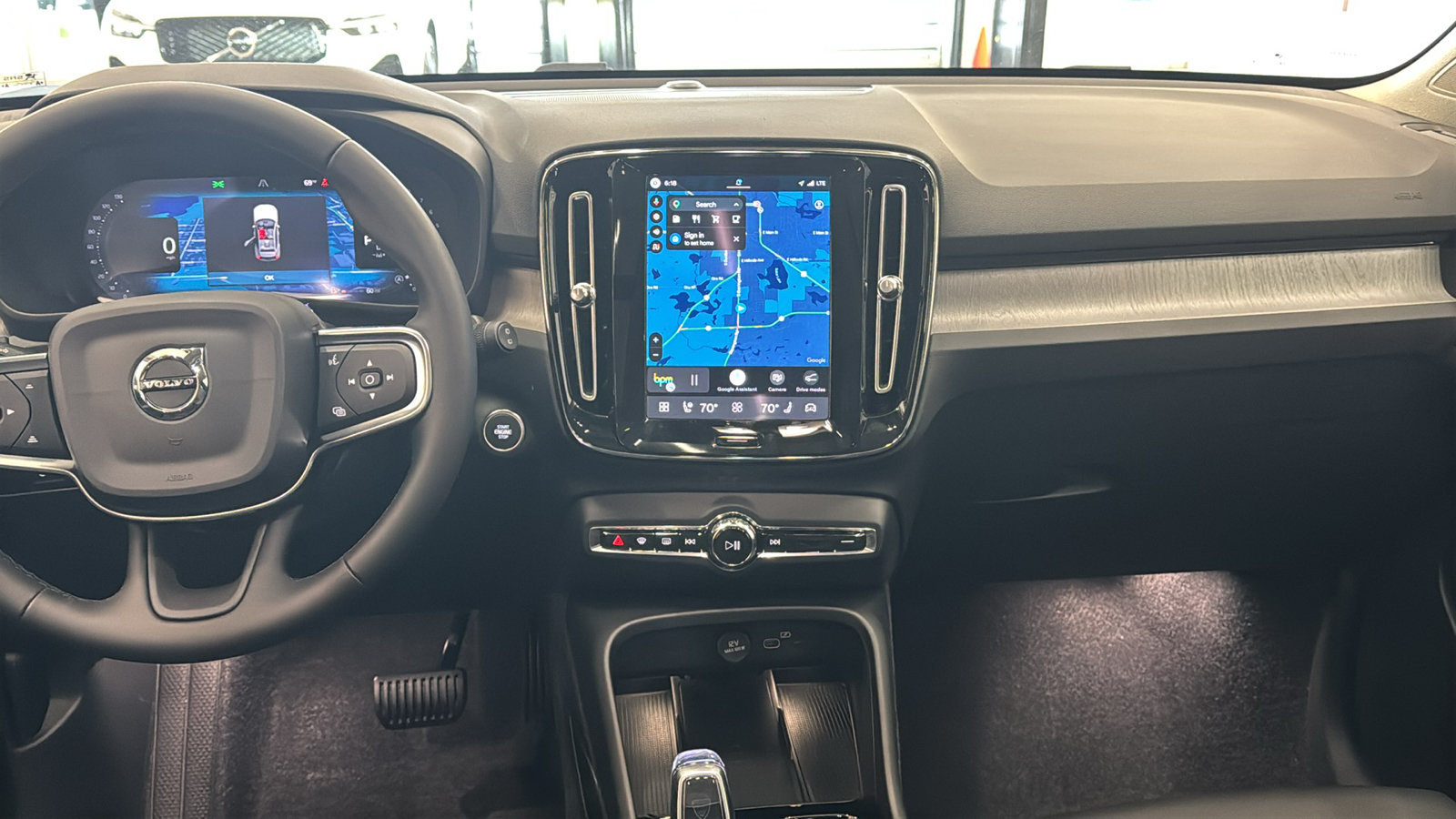New 2026 Volvo XC40 B5 Plus w/ Protection Package Premier AWD/4WD image 11