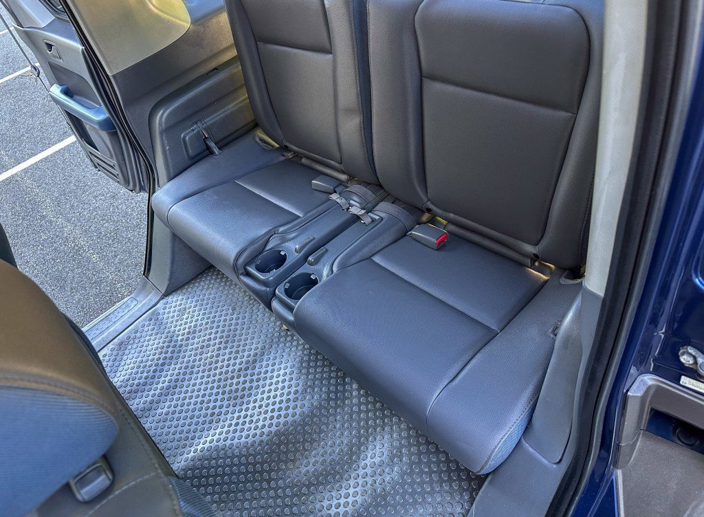 Used 2003 Honda Element EX image 23