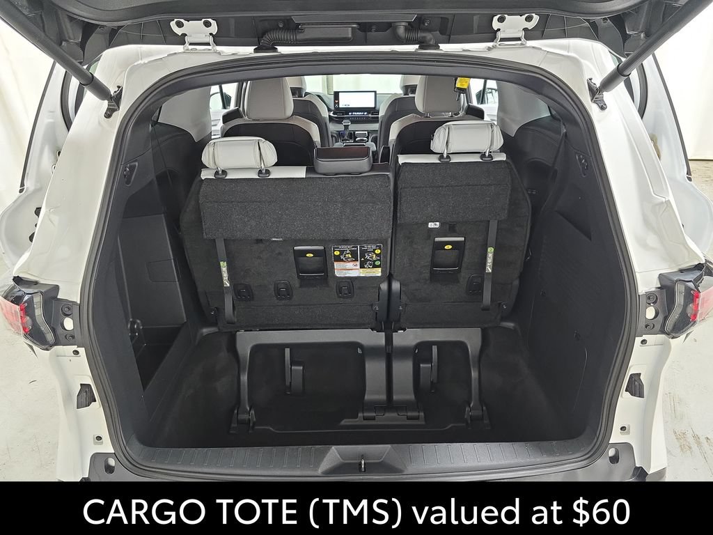 Certified 2025 Toyota Sienna XSE AWD/4WD image 16