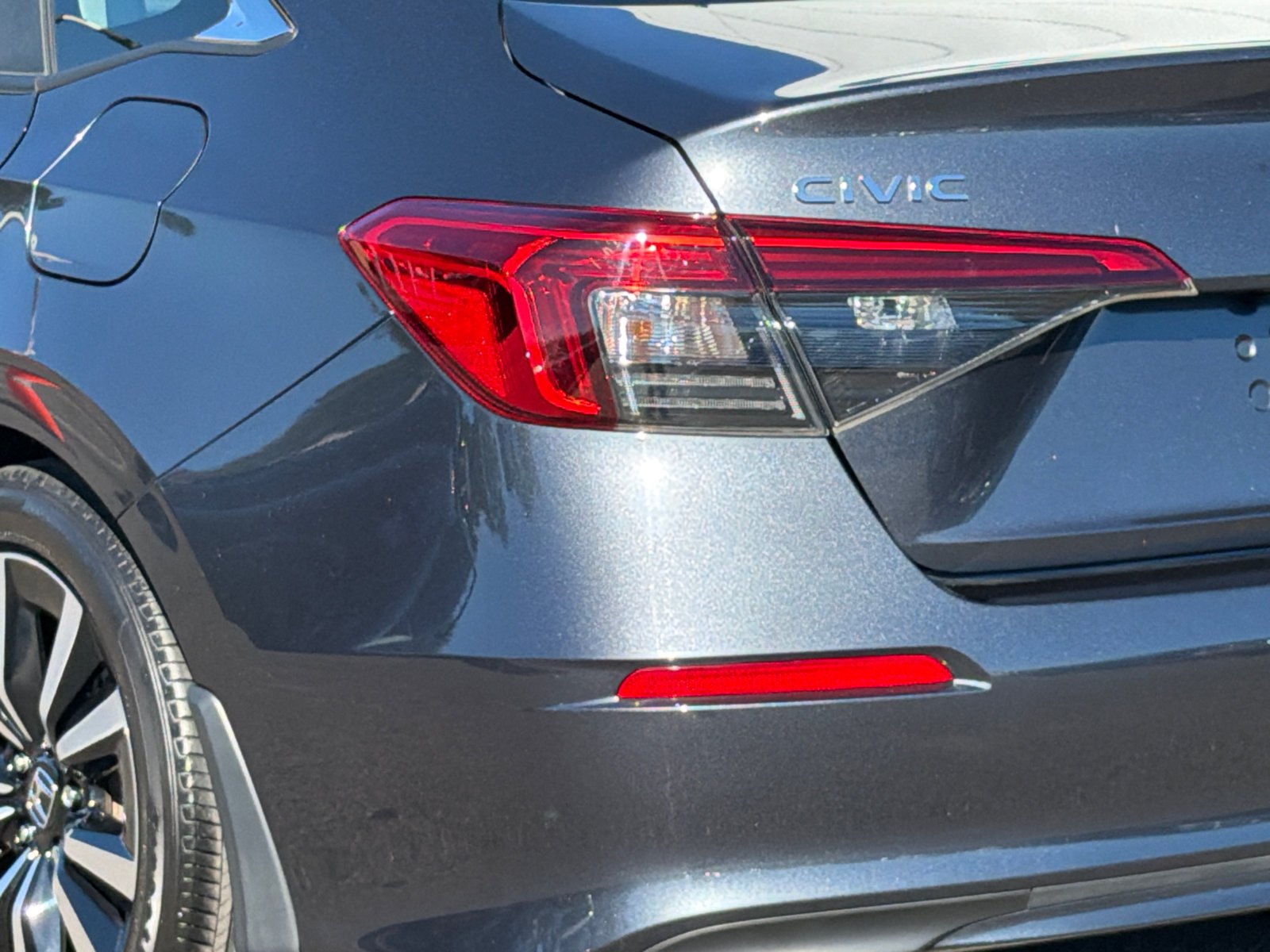 Used 2023 Honda Civic EX image 7
