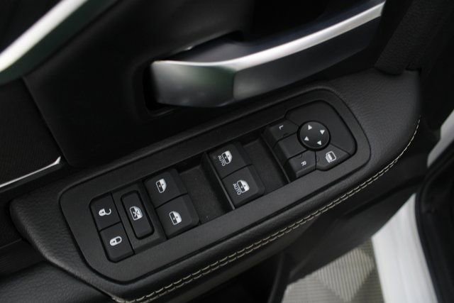 Used 2025 RAM 2500 Big Horn image 14