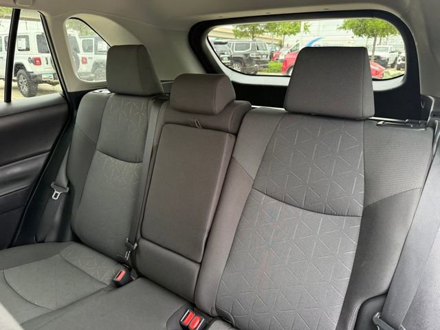 Used 2022 Toyota RAV4 XLE w/ Convenience Package image 30