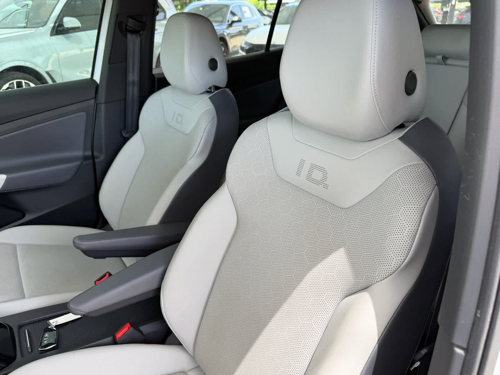 Used 2021 Volkswagen ID.4 1st Edition RWD image 23