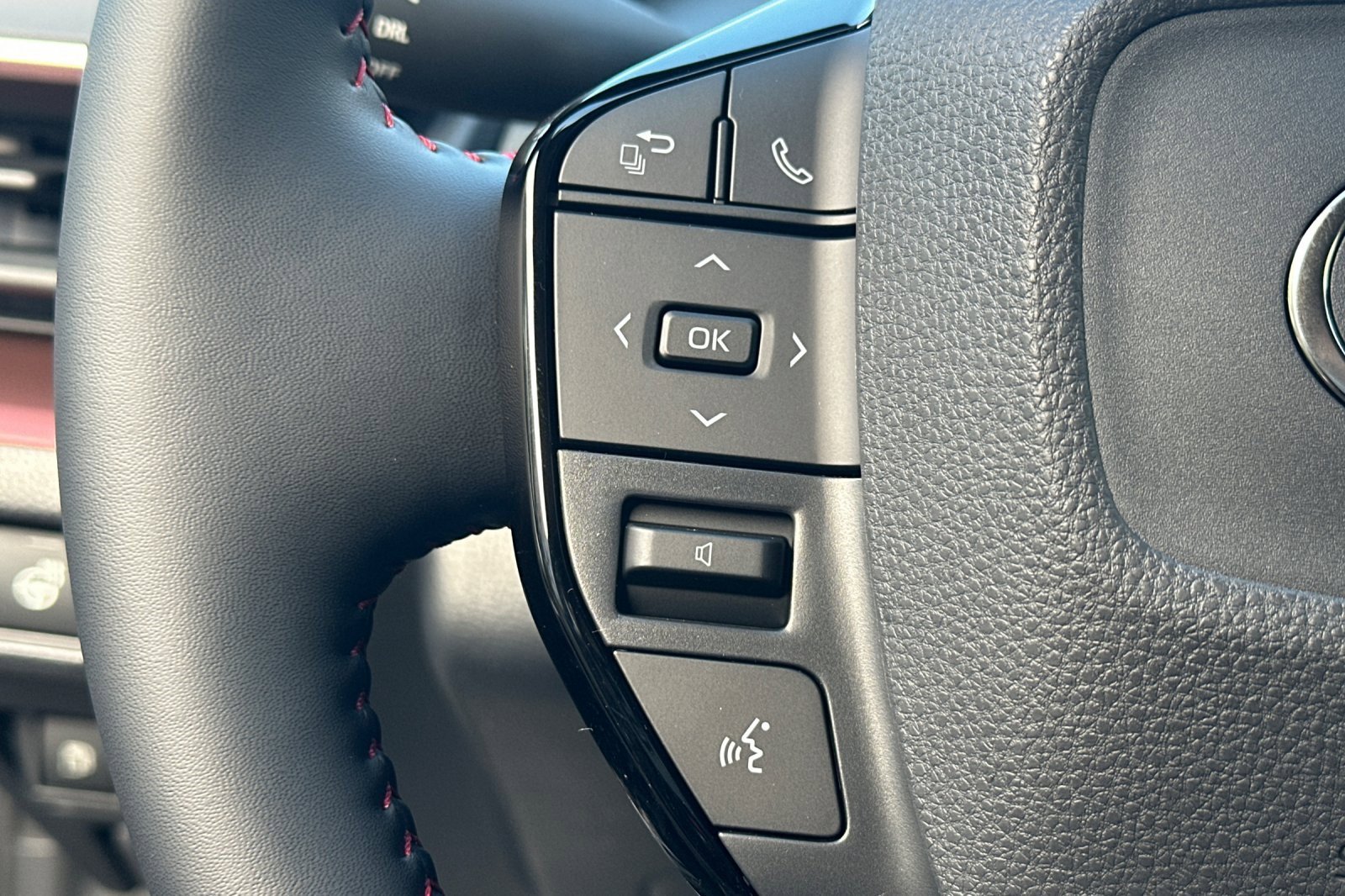 New 2026 Toyota Prius SE image 26