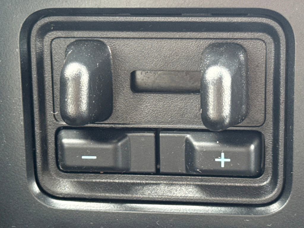 Used 2023 Ford F150 XLT w/ Equipment Group 302A High image 40