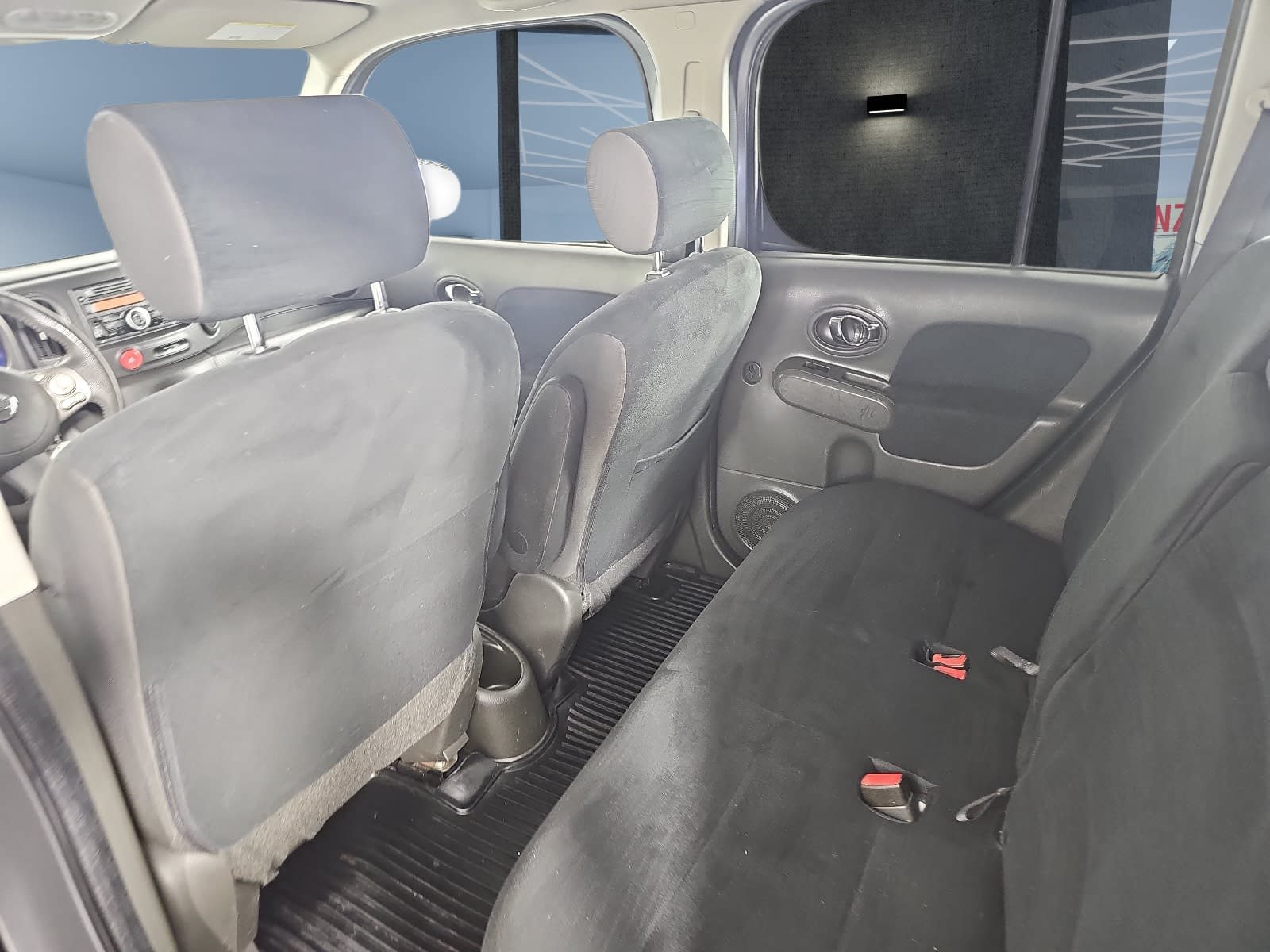 Used 2013 Nissan Cube FWD image 11