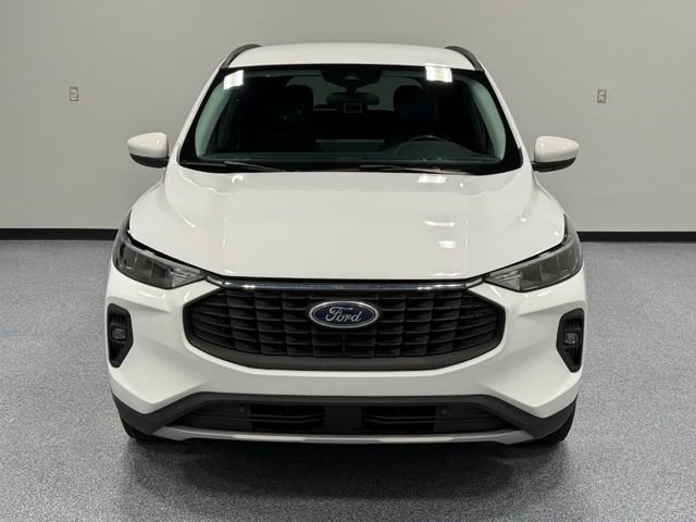 Used 2023 Ford Escape SE FWD image 4