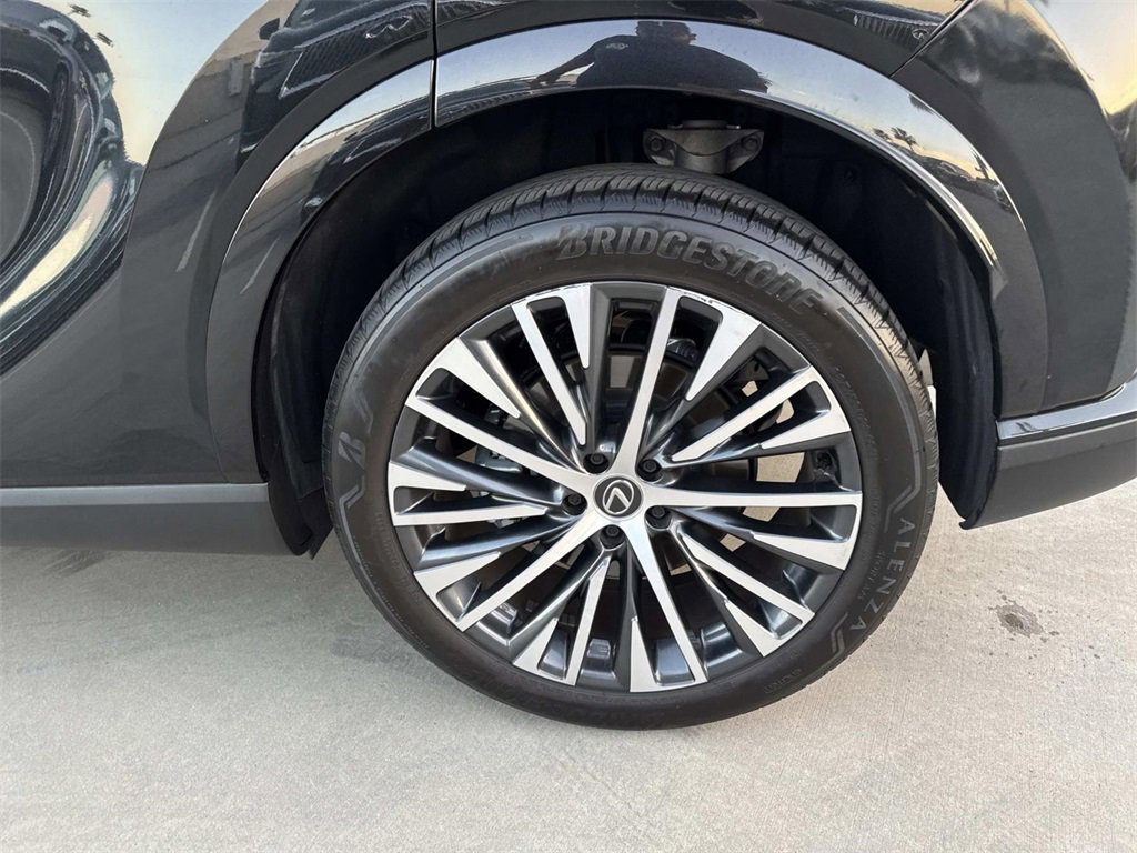 Used 2024 Lexus RX 350 Premium image 7