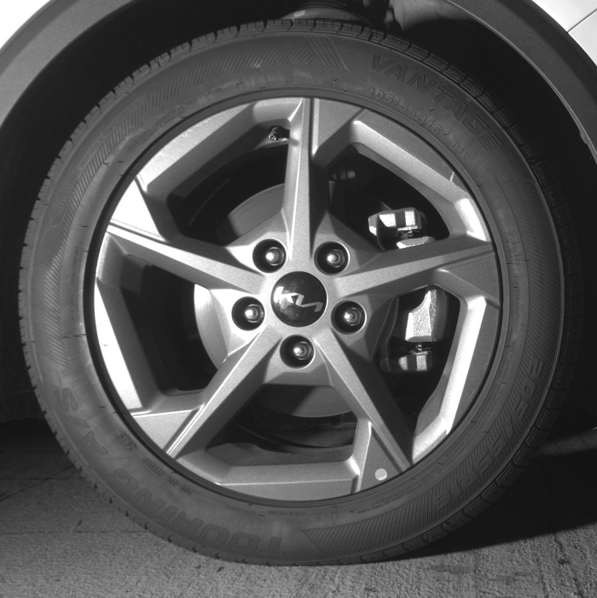 Used 2025 Kia K4 FWD image 12