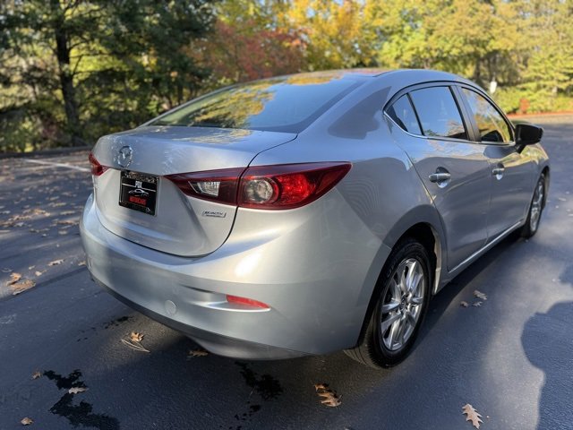 Used 2018 MAZDA MAZDA3 Sport w/ Preferred Equipment Package image 5