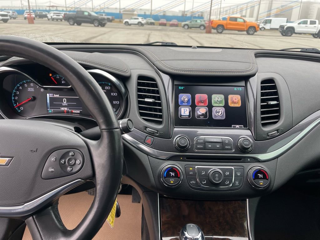 Used 2015 Chevrolet Impala LT image 14