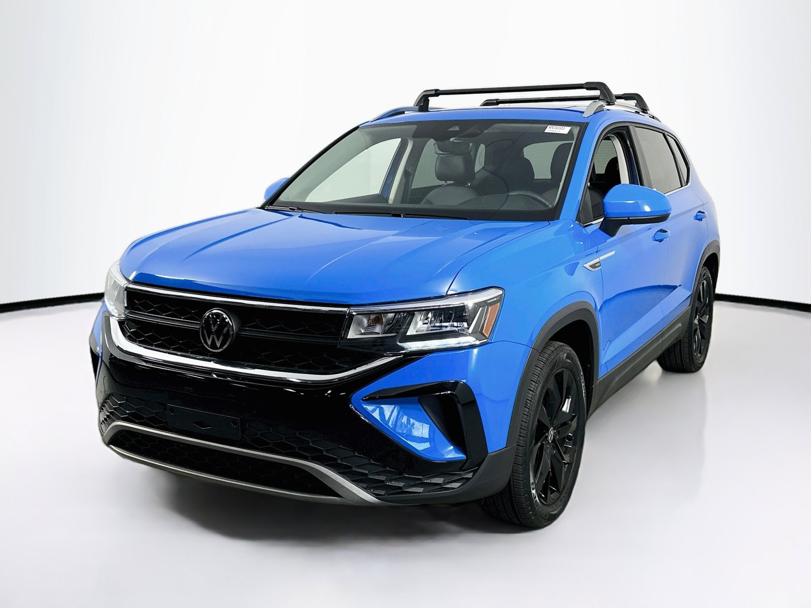 Used 2022 Volkswagen Taos SE w/ Panoramic Sunroof Package
