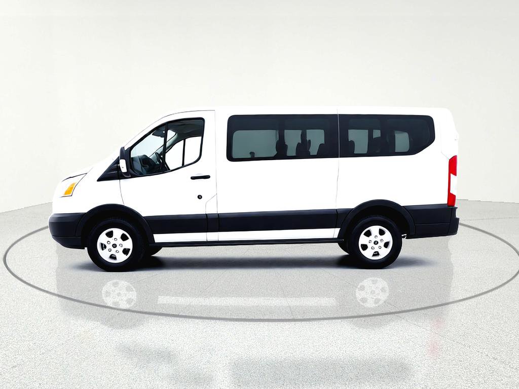 Used 2019 Ford Transit 150 XLT image 6
