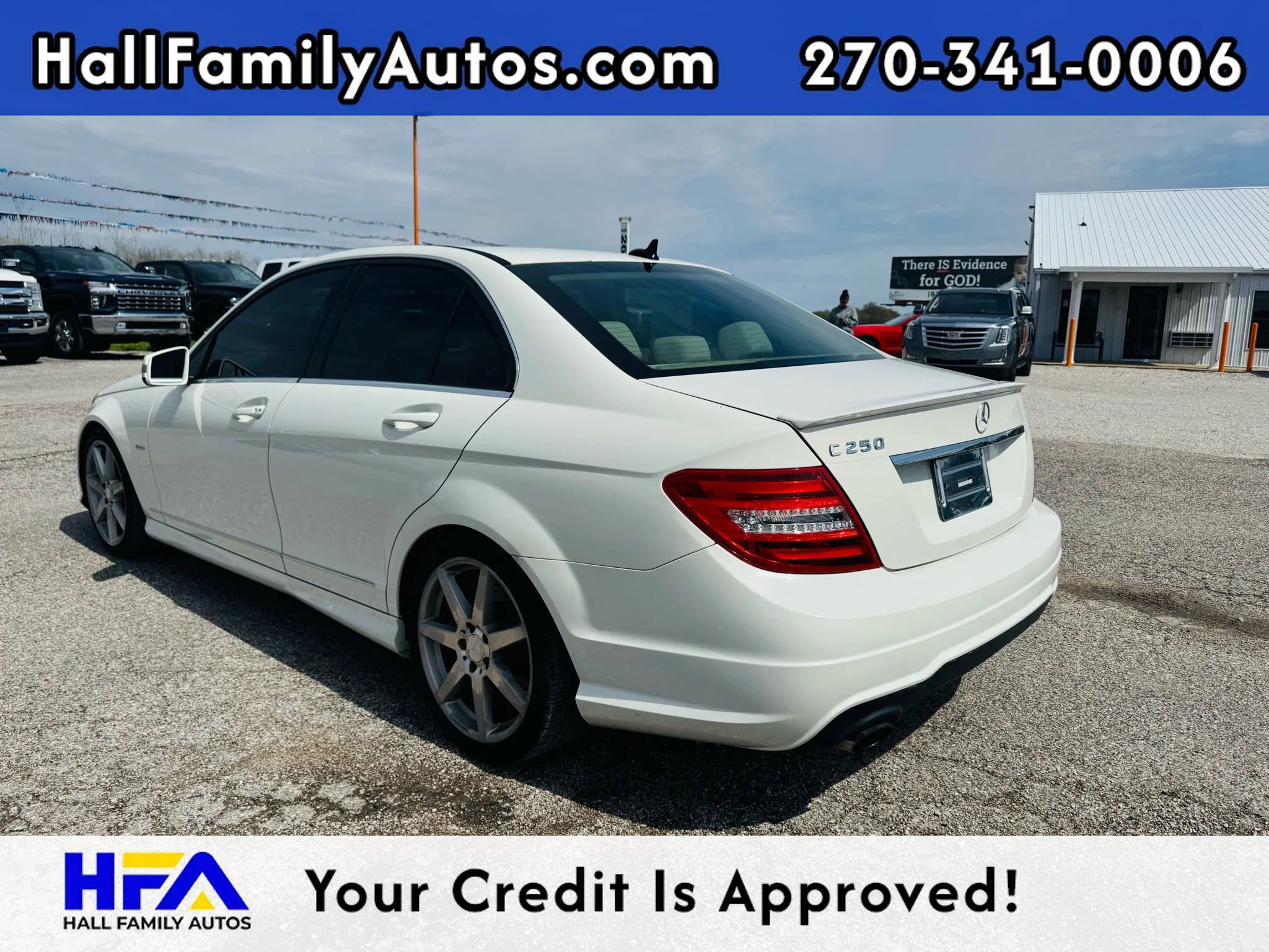 Used 2012 Mercedes-Benz C 250 Sedan image 3