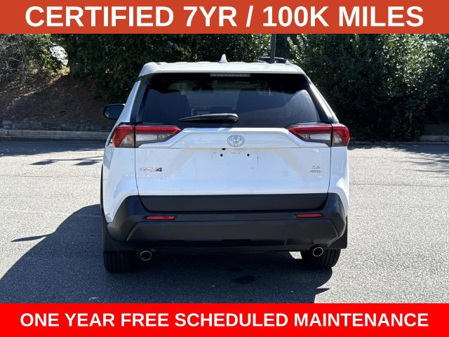 Used 2024 Toyota RAV4 LE AWD/4WD image 3
