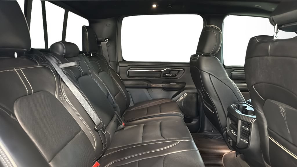 Used 2024 RAM 1500 Limited AWD/4WD image 12