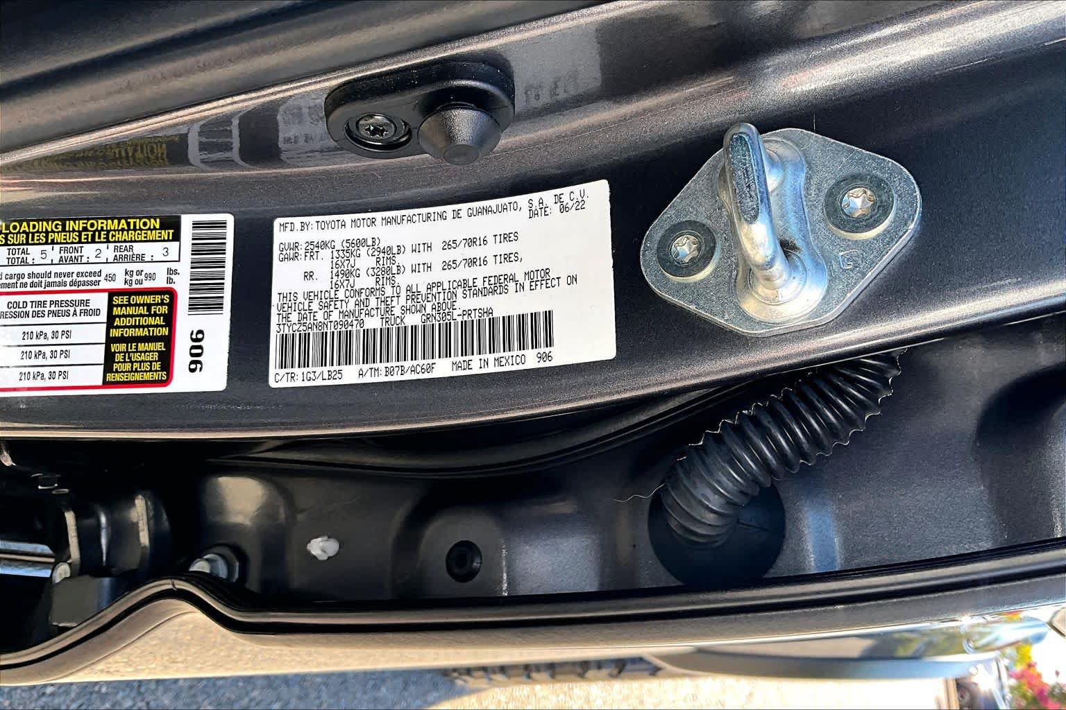 Certified 2022 Toyota Tacoma TRD Pro AWD/4WD image 36