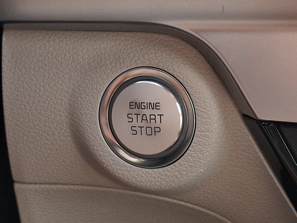 Certified 2025 Kia Telluride EX w/ EX Captain's Chair Package AWD/4WD image 27